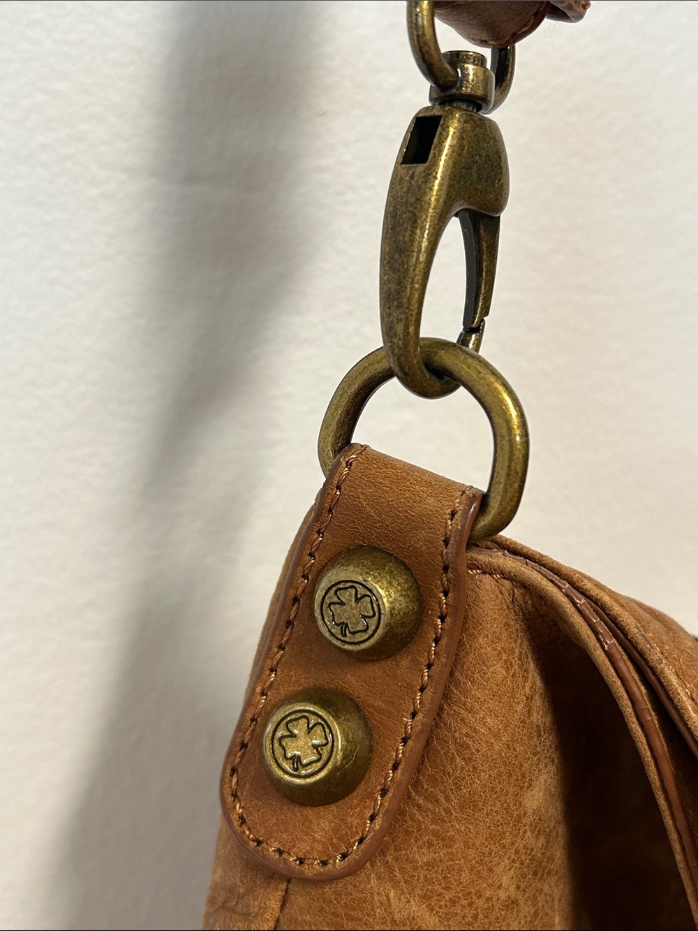 Lucky Brand Y2K Distressed 100% Soft Leather Hobo Fringe Top Handles Crossbody - Picture 8 of 16